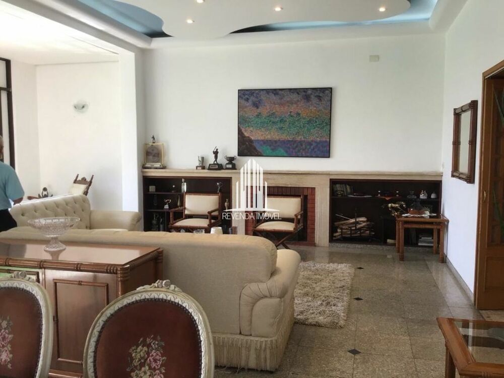 Casa à venda com 4 quartos, 520m² - Foto 4