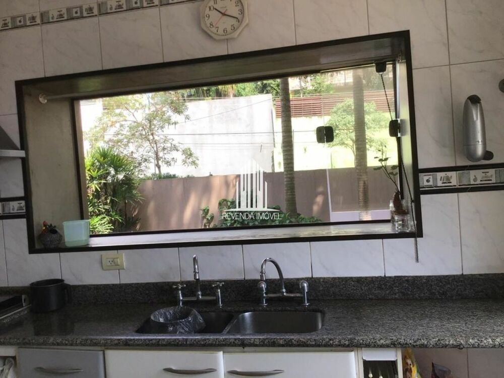 Casa à venda com 4 quartos, 520m² - Foto 14