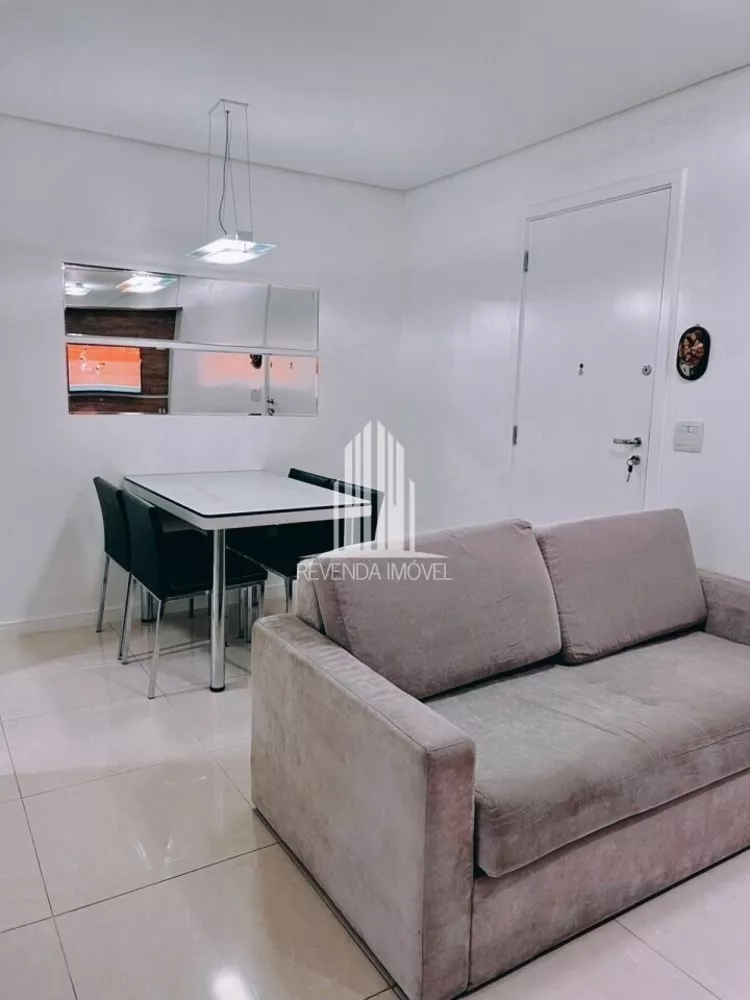 Apartamento à venda com 1 quarto, 45m² - Foto 2