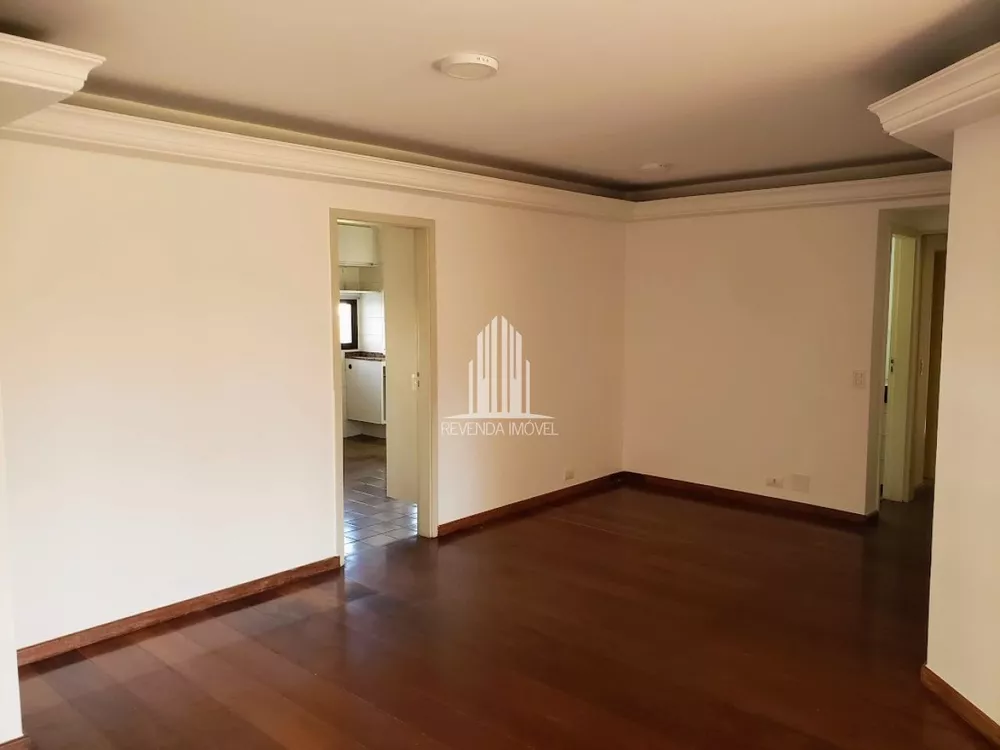 Apartamento à venda com 3 quartos, 136m² - Foto 4