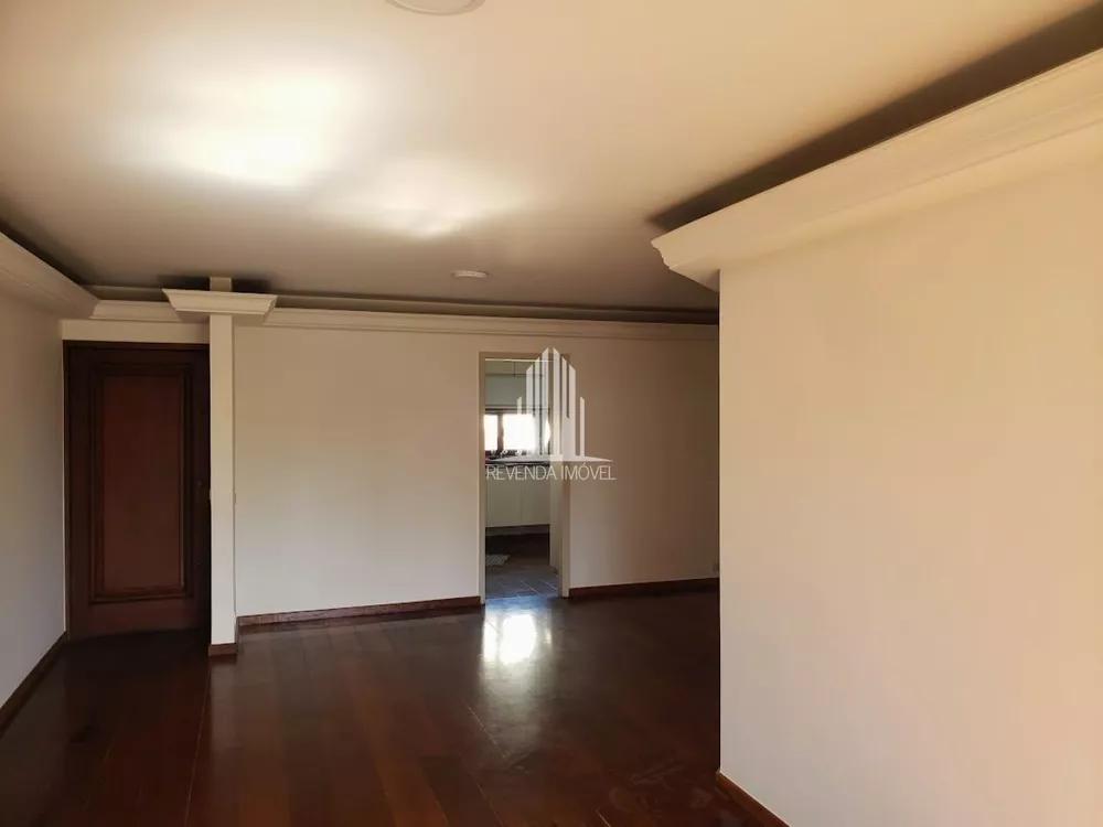 Apartamento à venda com 3 quartos, 136m² - Foto 6