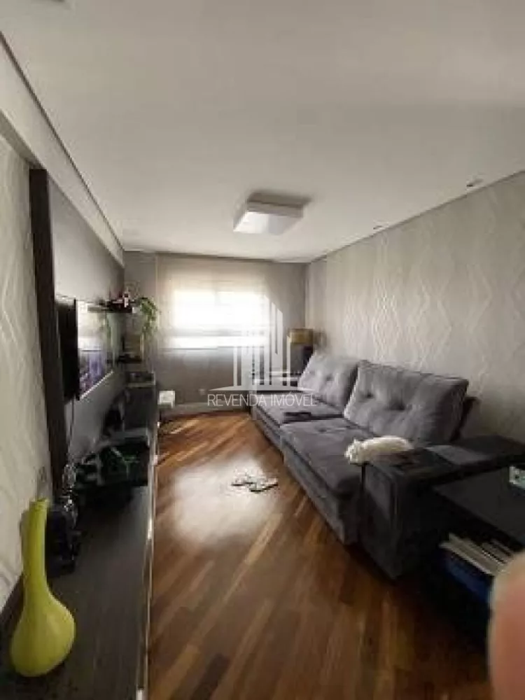 Apartamento à venda com 3 quartos, 233m² - Foto 2