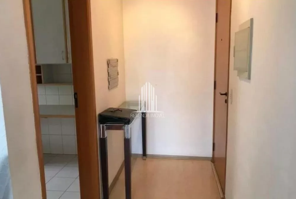 Apartamento à venda com 2 quartos, 64m² - Foto 3