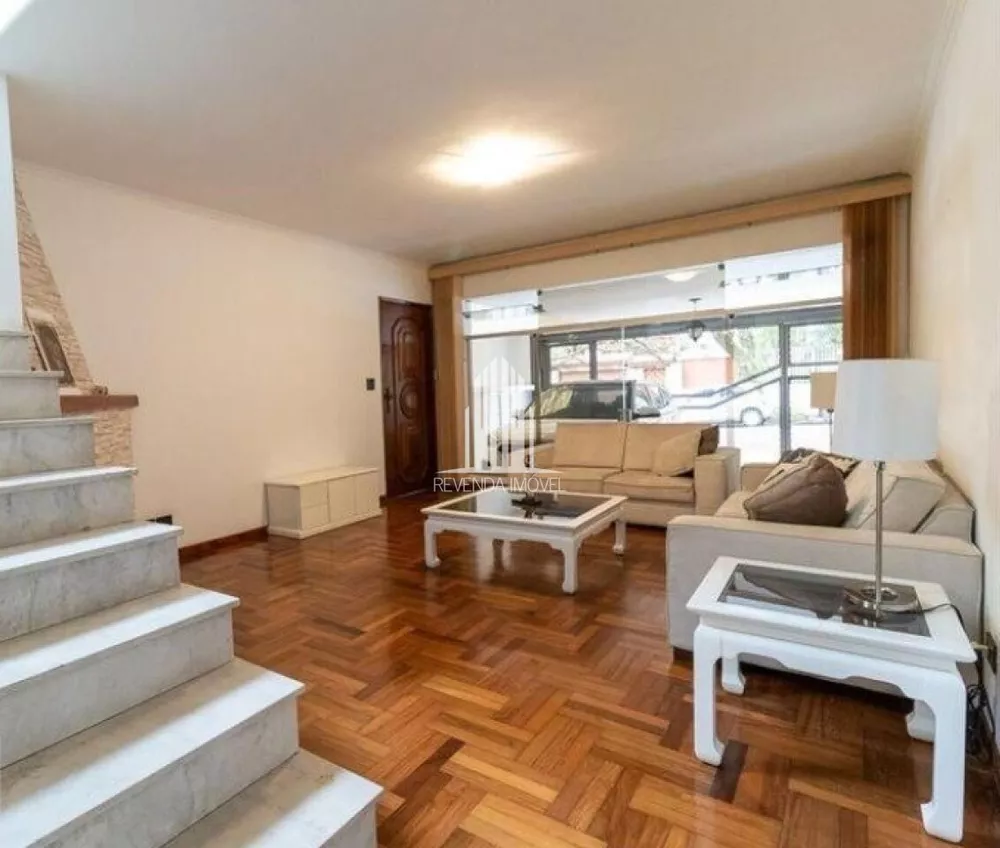 Casa à venda com 3 quartos, 240m² - Foto 4