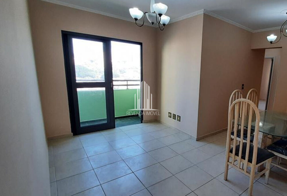 Apartamento à venda com 3 quartos, 67m² - Foto 1
