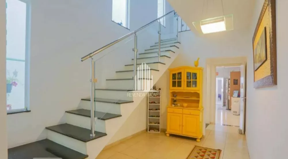 Casa de Vila à venda com 3 quartos, 192m² - Foto 4