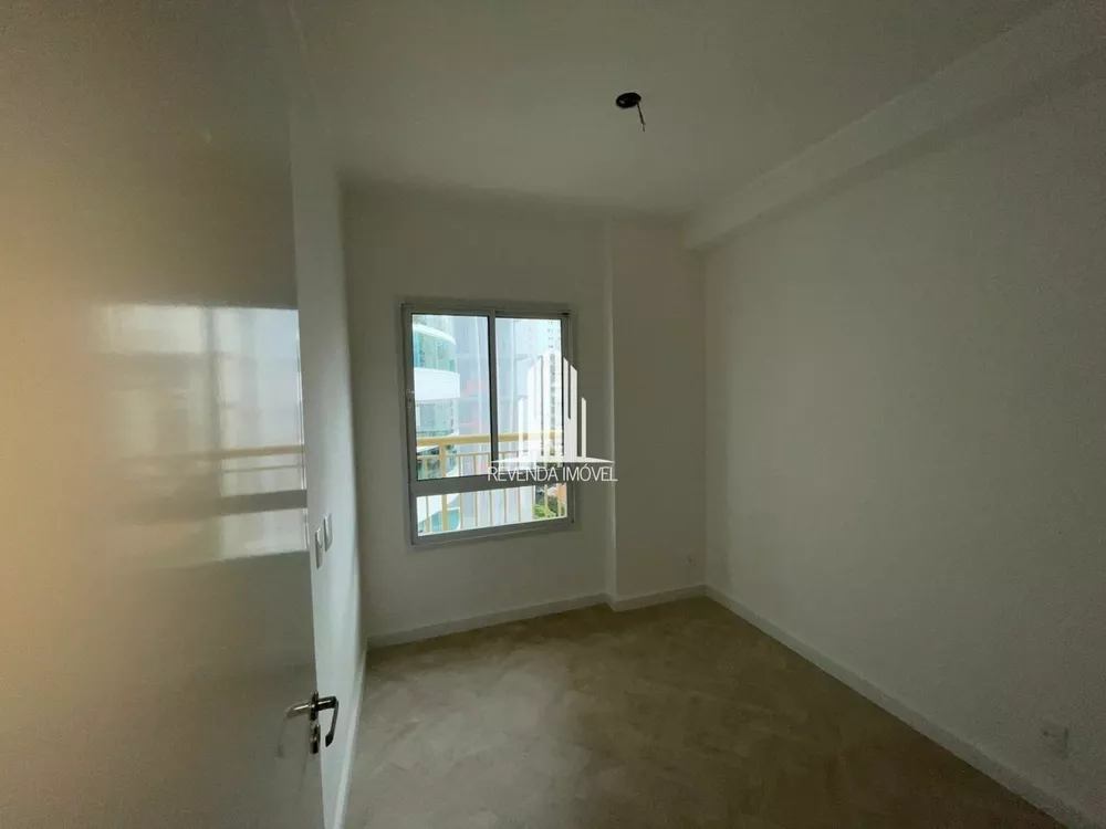 Apartamento à venda com 1 quarto, 34m² - Foto 3