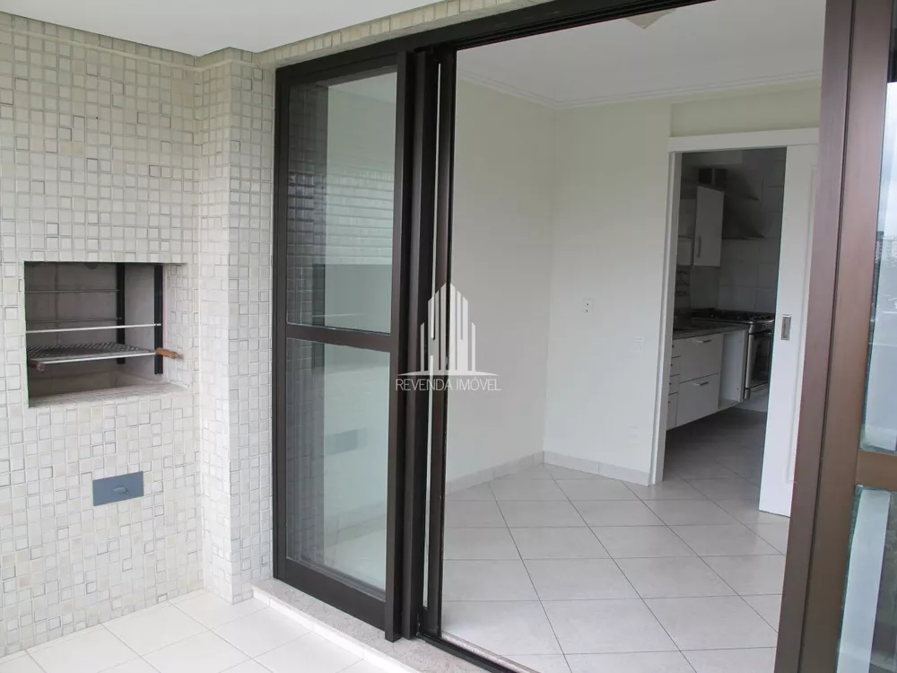 Apartamento à venda com 4 quartos, 151m² - Foto 4