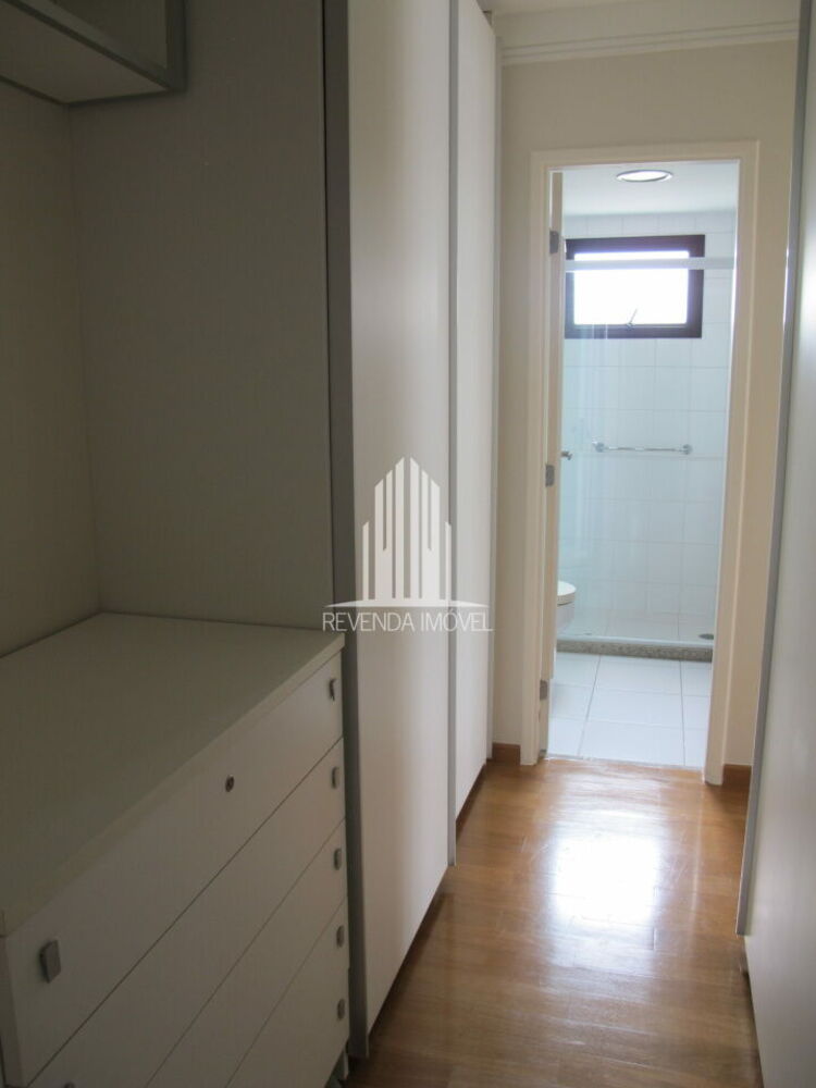 Apartamento à venda com 4 quartos, 151m² - Foto 8