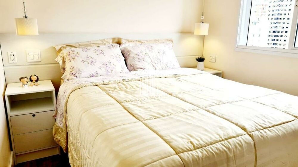 Apartamento à venda com 3 quartos, 100m² - Foto 1