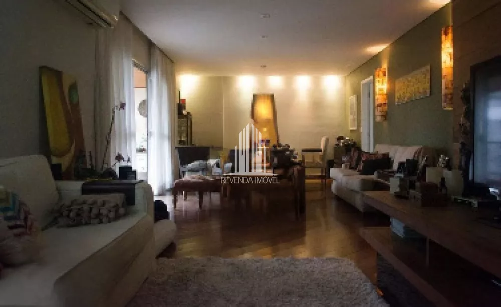 Apartamento à venda com 3 quartos, 170m² - Foto 4