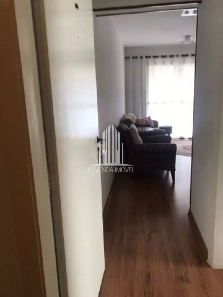 Apartamento à venda com 2 quartos, 68m² - Foto 2