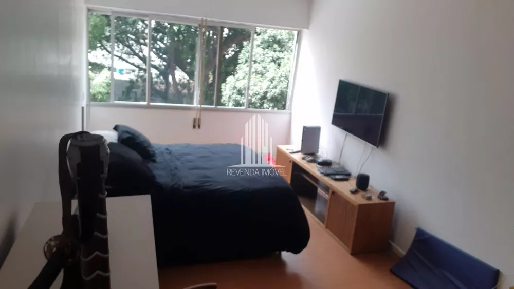 Apartamento à venda com 3 quartos, 208m² - Foto 4