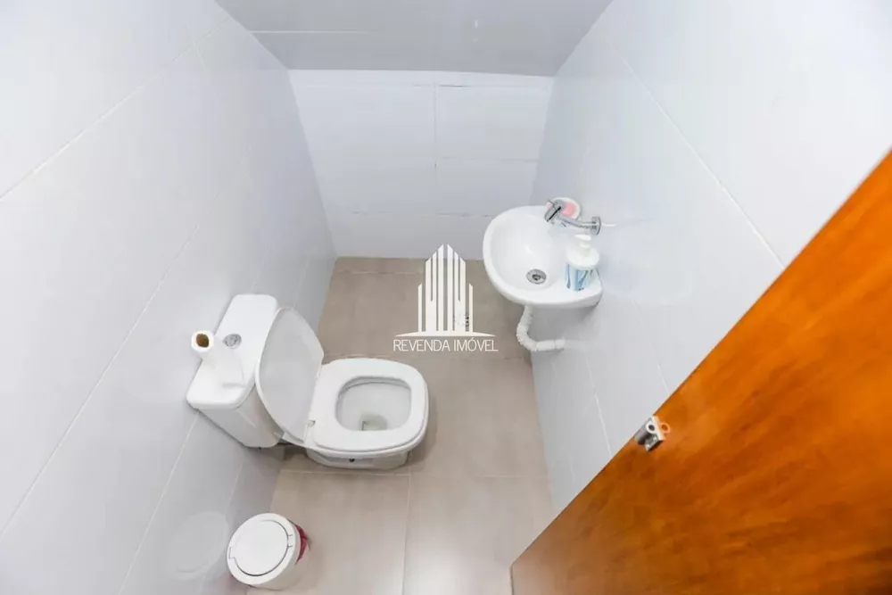 Casa de Vila à venda com 3 quartos, 220m² - Foto 4