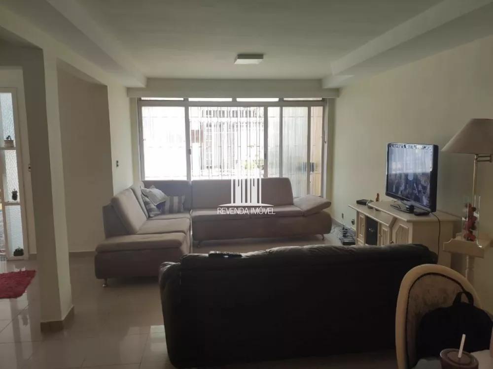 Casa de Vila à venda com 4 quartos, 200m² - Foto 3