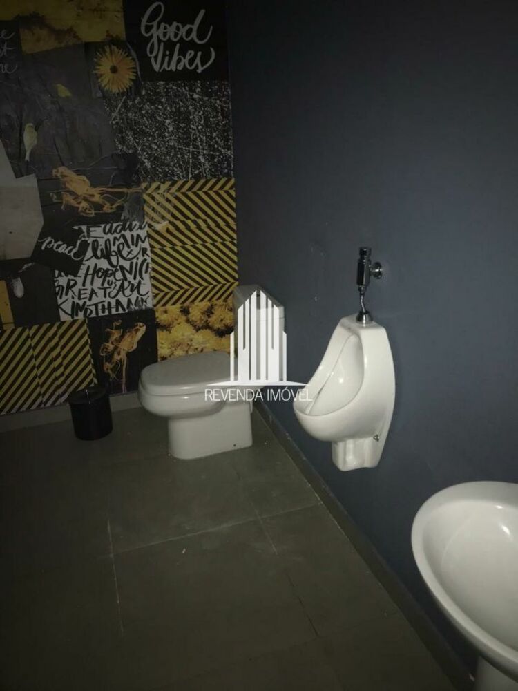 Casa Comercial à venda com 2 quartos, 180m² - Foto 5