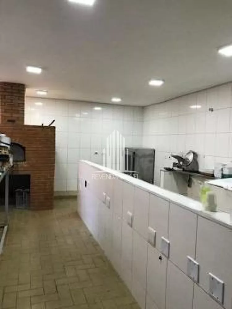 Kitnet e Studio à venda com 12 quartos, 250m² - Foto 7