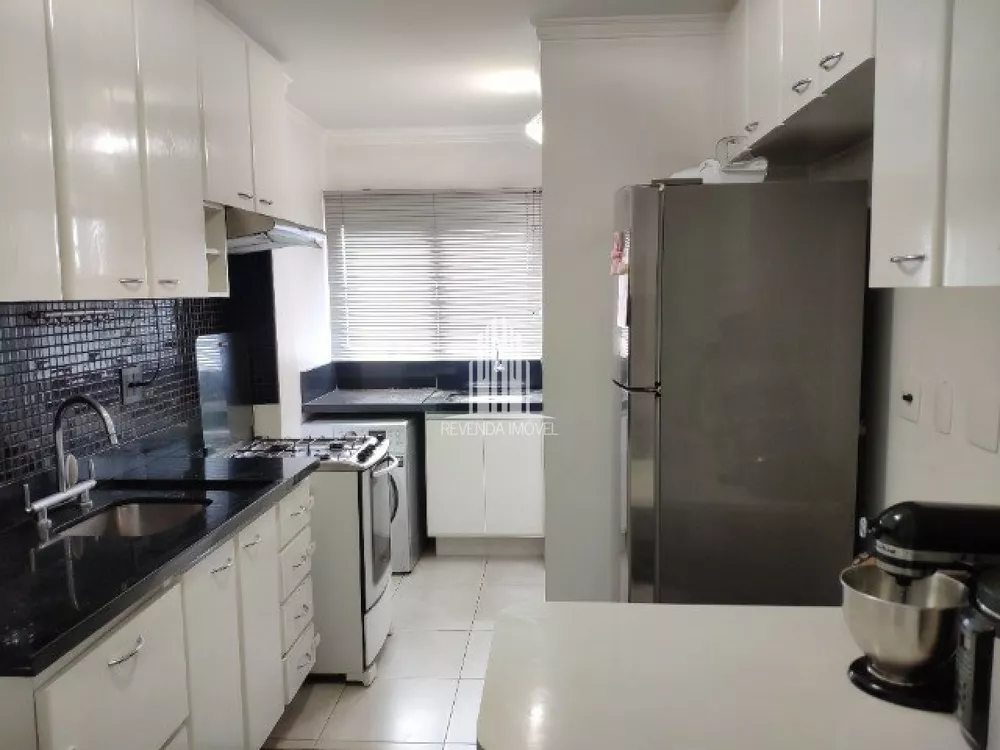 Apartamento à venda com 2 quartos, 63m² - Foto 8