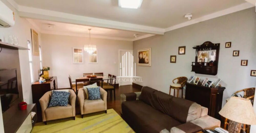 Casa à venda com 3 quartos, 245m² - Foto 2