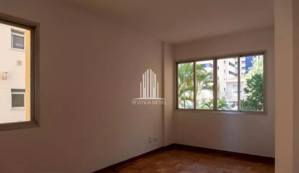 Apartamento à venda com 3 quartos, 80m² - Foto 1