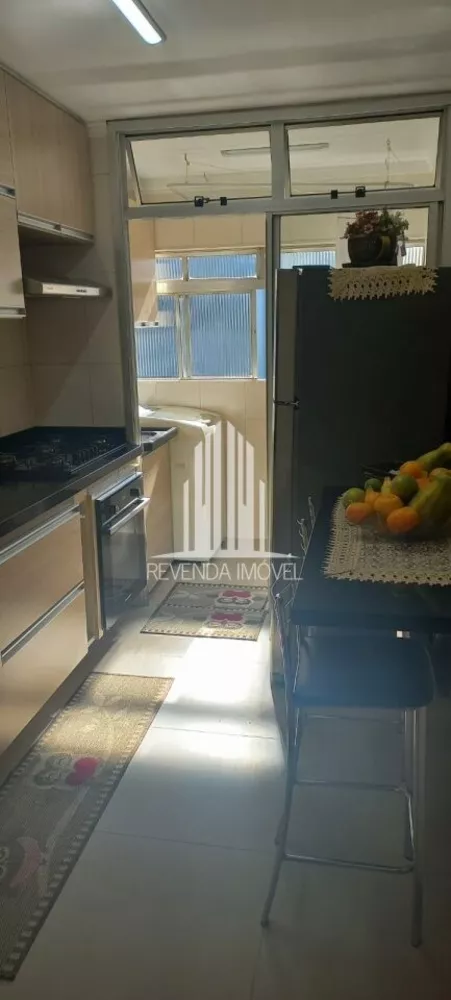 Apartamento à venda com 3 quartos, 72m² - Foto 2