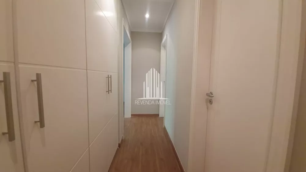 Casa de Vila à venda com 4 quartos, 297m² - Foto 3