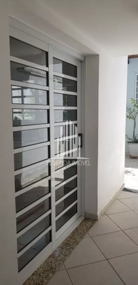 Casa de Vila à venda com 2 quartos, 140m² - Foto 3