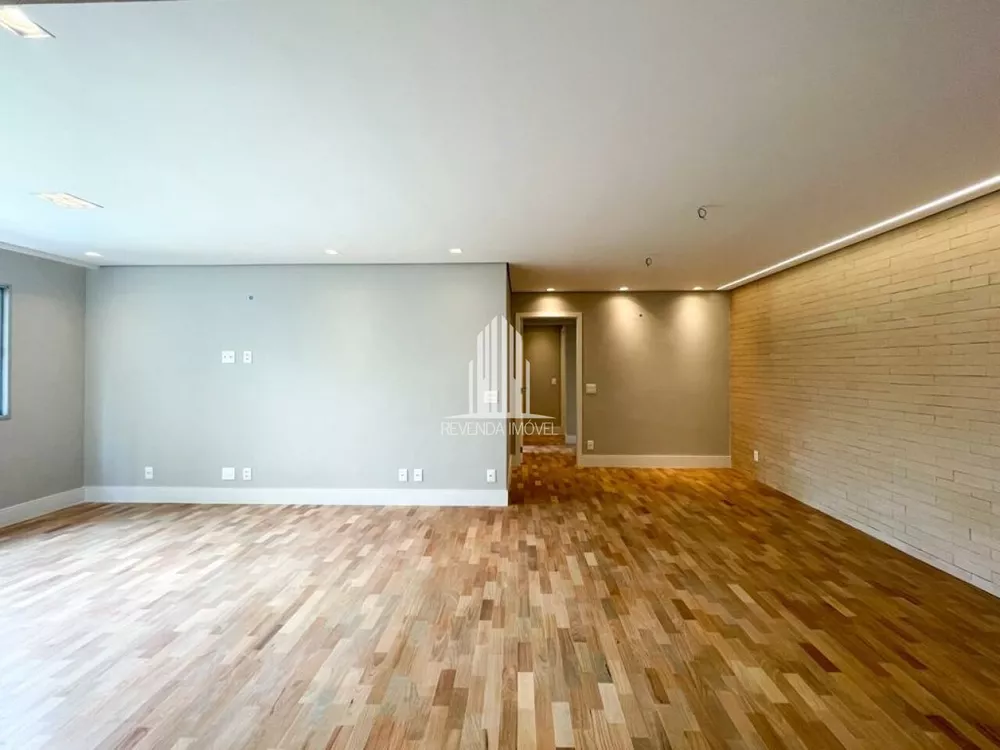 Apartamento à venda com 3 quartos, 149m² - Foto 7