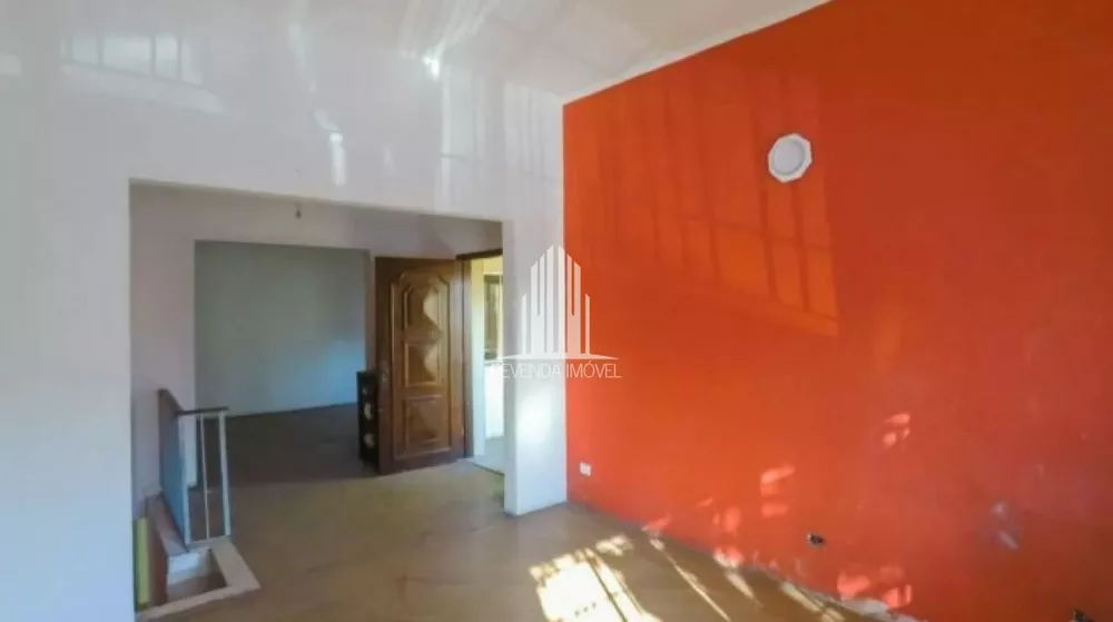 Casa de Vila à venda com 7 quartos, 252m² - Foto 1