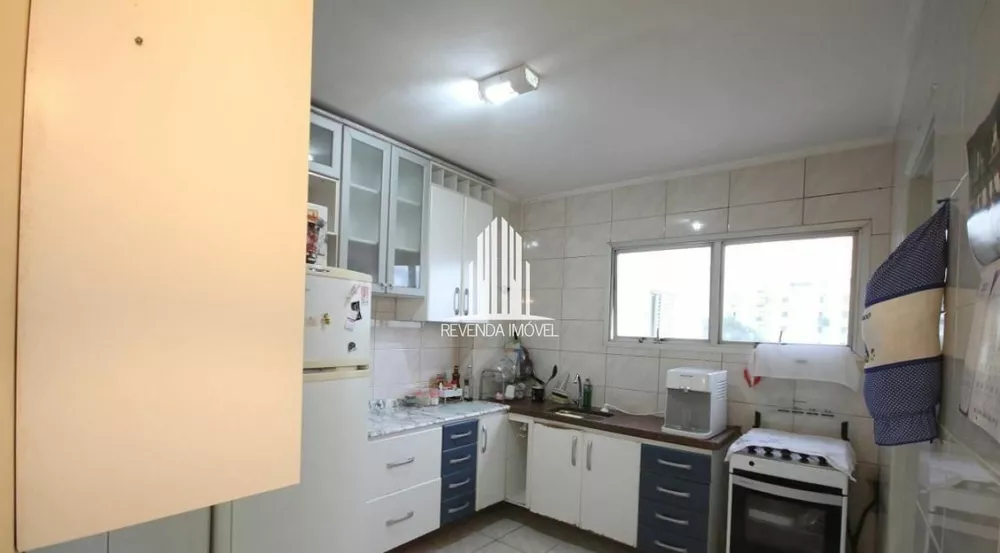 Apartamento à venda com 3 quartos, 82m² - Foto 3