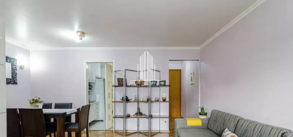 Apartamento à venda com 3 quartos, 93m² - Foto 2