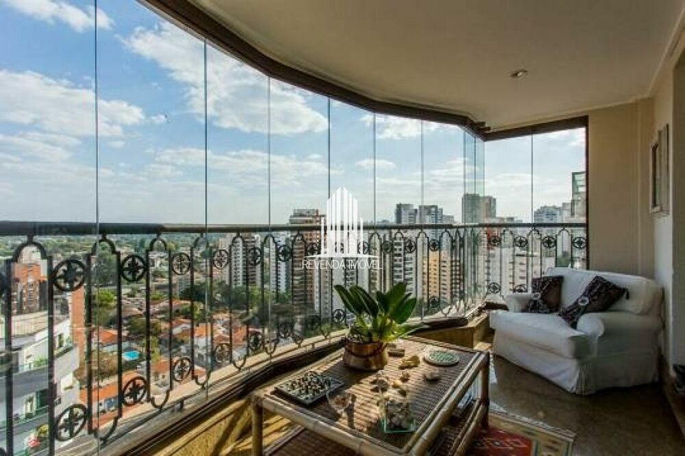 Apartamento à venda com 4 quartos, 285m² - Foto 1