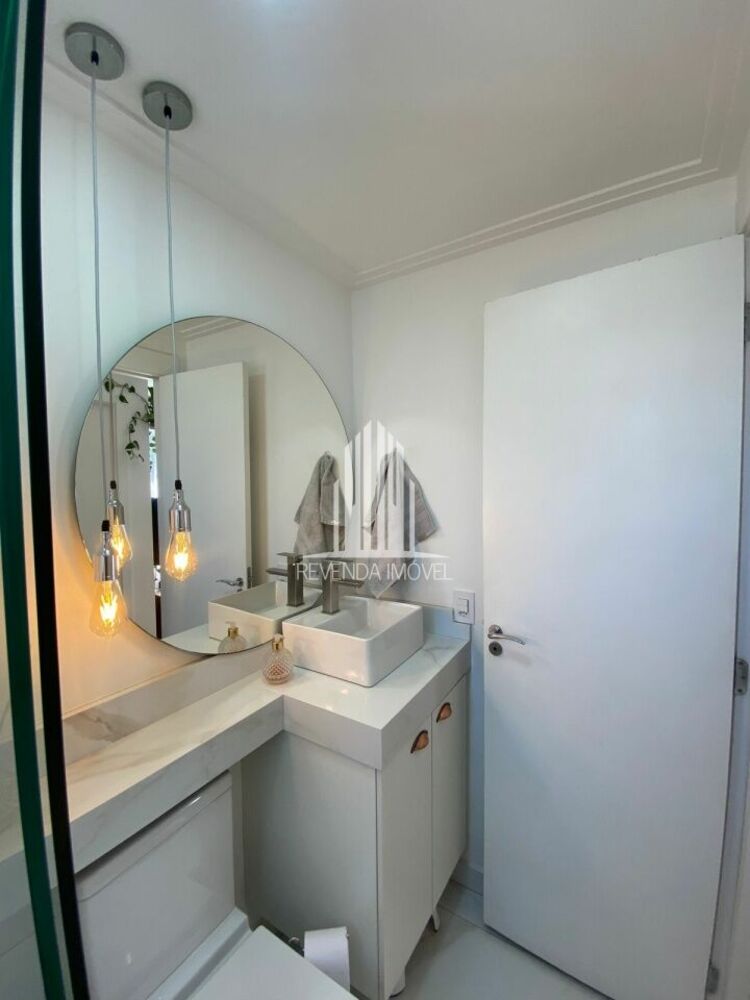 Apartamento à venda com 2 quartos, 42m² - Foto 3