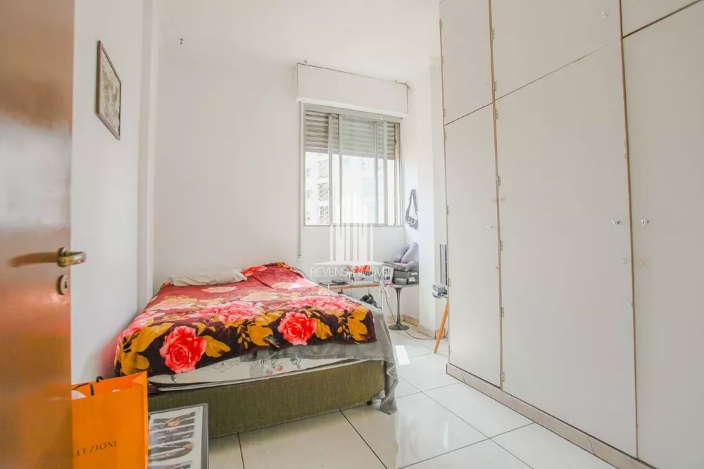 Apartamento à venda com 2 quartos, 64m² - Foto 3