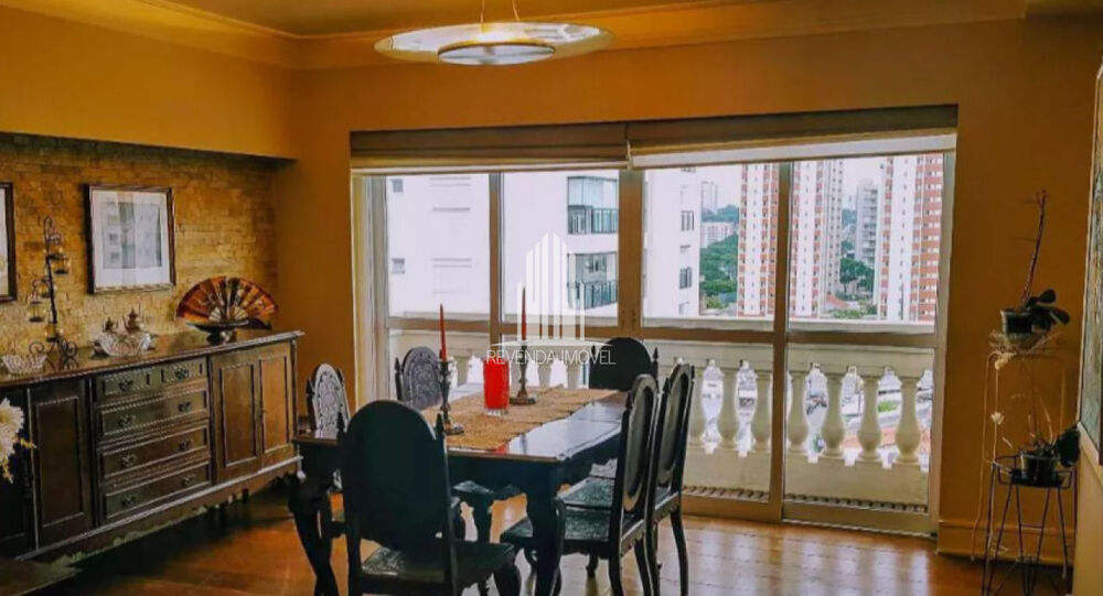 Apartamento à venda com 3 quartos, 138m² - Foto 4