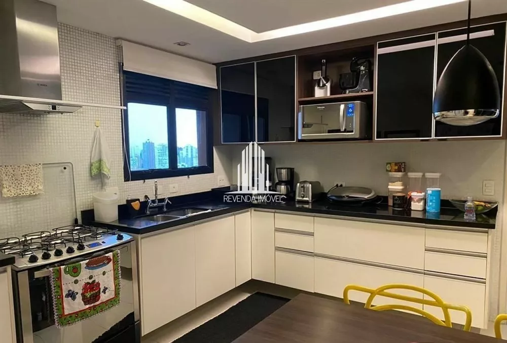 Apartamento à venda com 4 quartos, 207m² - Foto 9