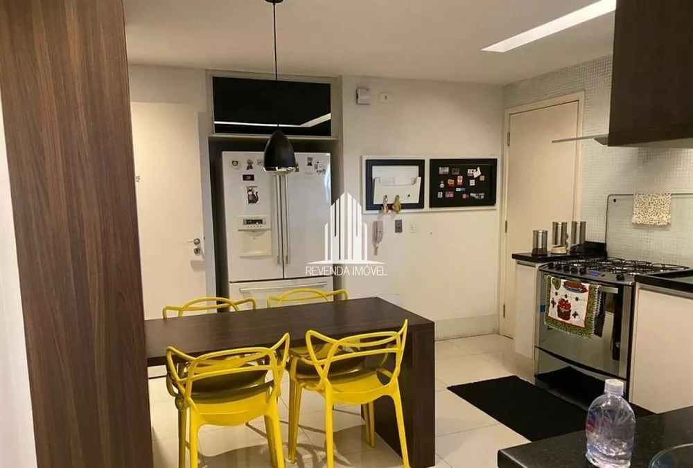 Apartamento à venda com 4 quartos, 207m² - Foto 12