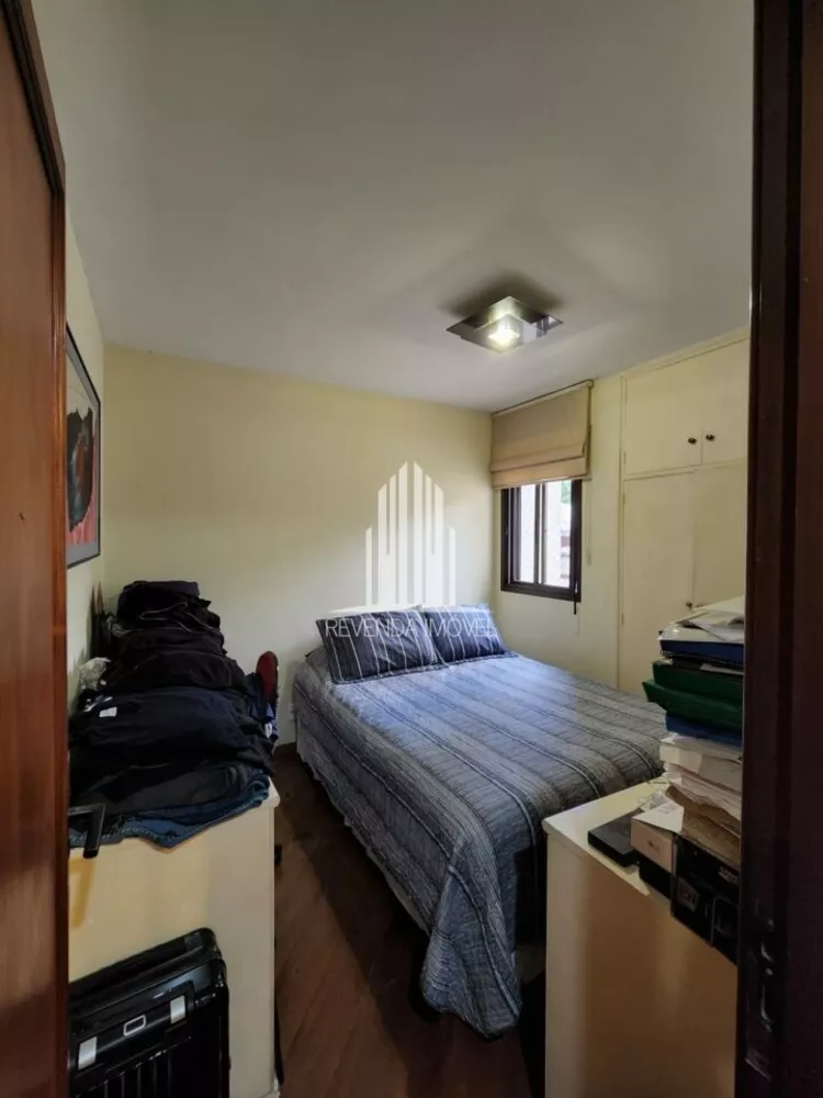 Apartamento à venda com 4 quartos, 140m² - Foto 2