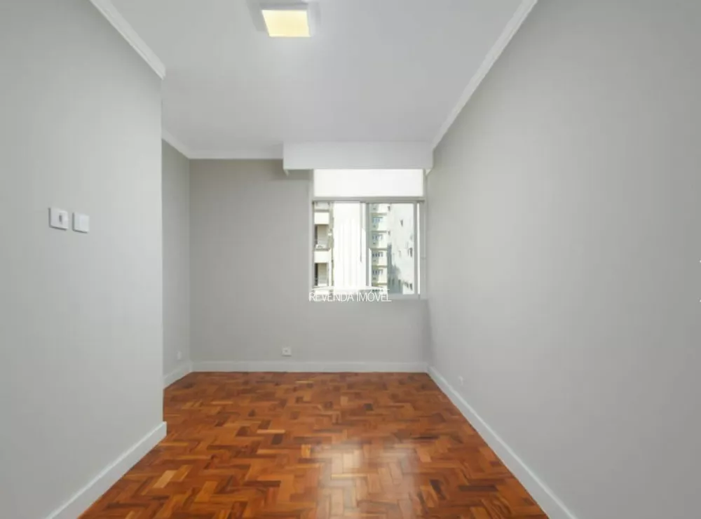 Apartamento à venda com 3 quartos, 135m² - Foto 3