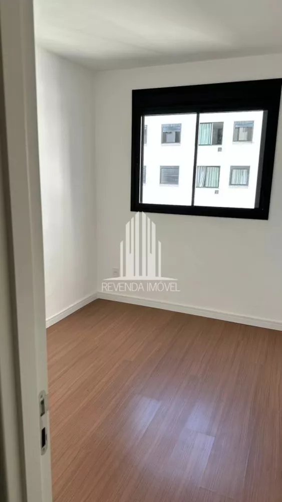 Apartamento à venda com 1 quarto, 33m² - Foto 1