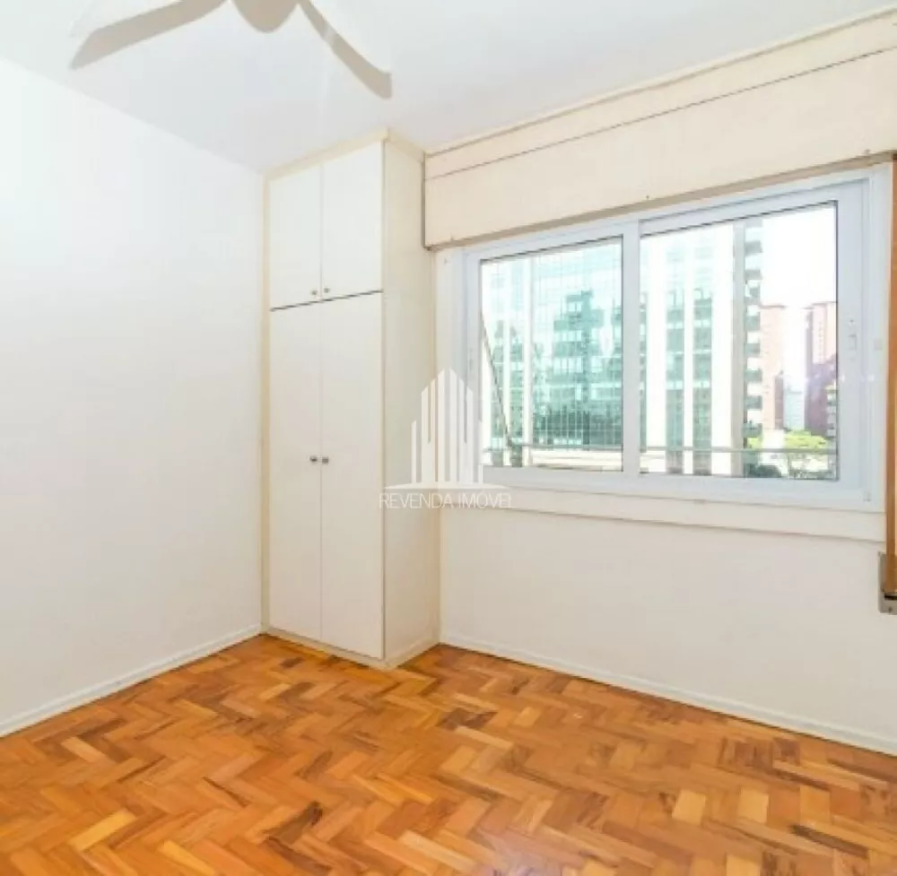 Apartamento à venda com 2 quartos, 81m² - Foto 1