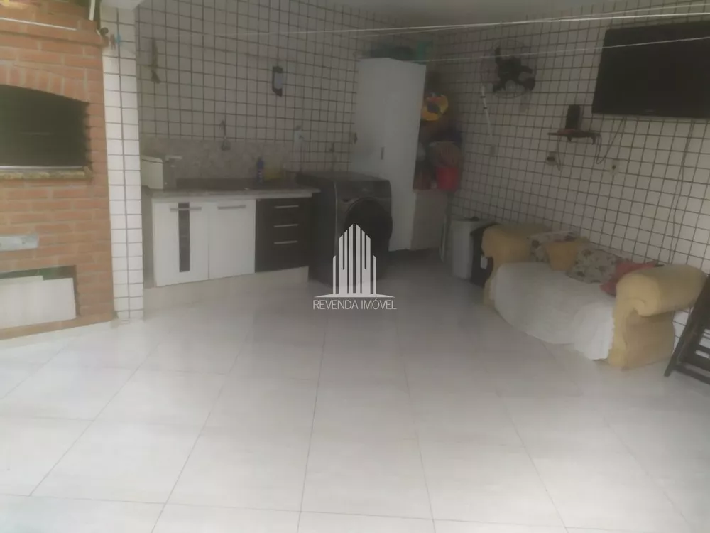 Casa à venda com 4 quartos, 240m² - Foto 3