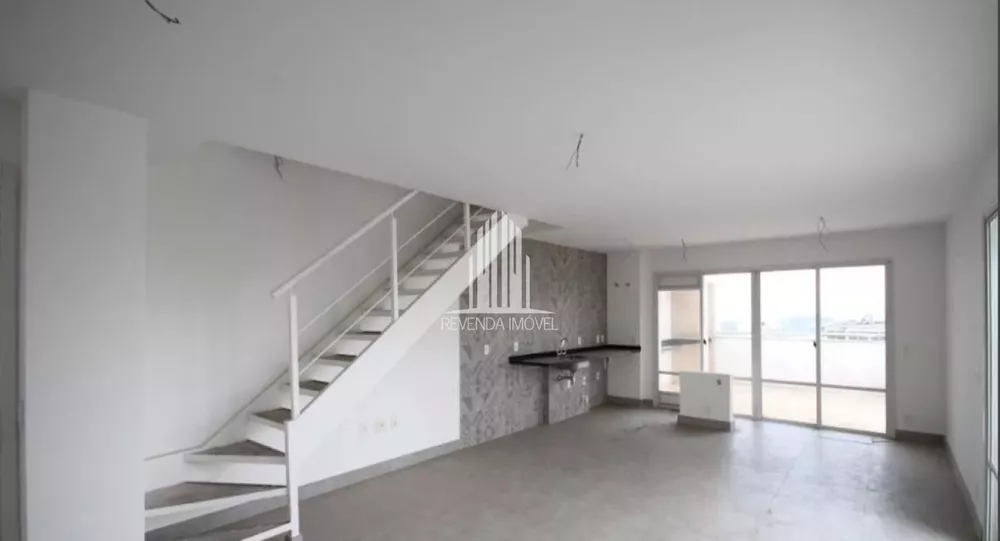 Apartamento à venda com 2 quartos, 140m² - Foto 1