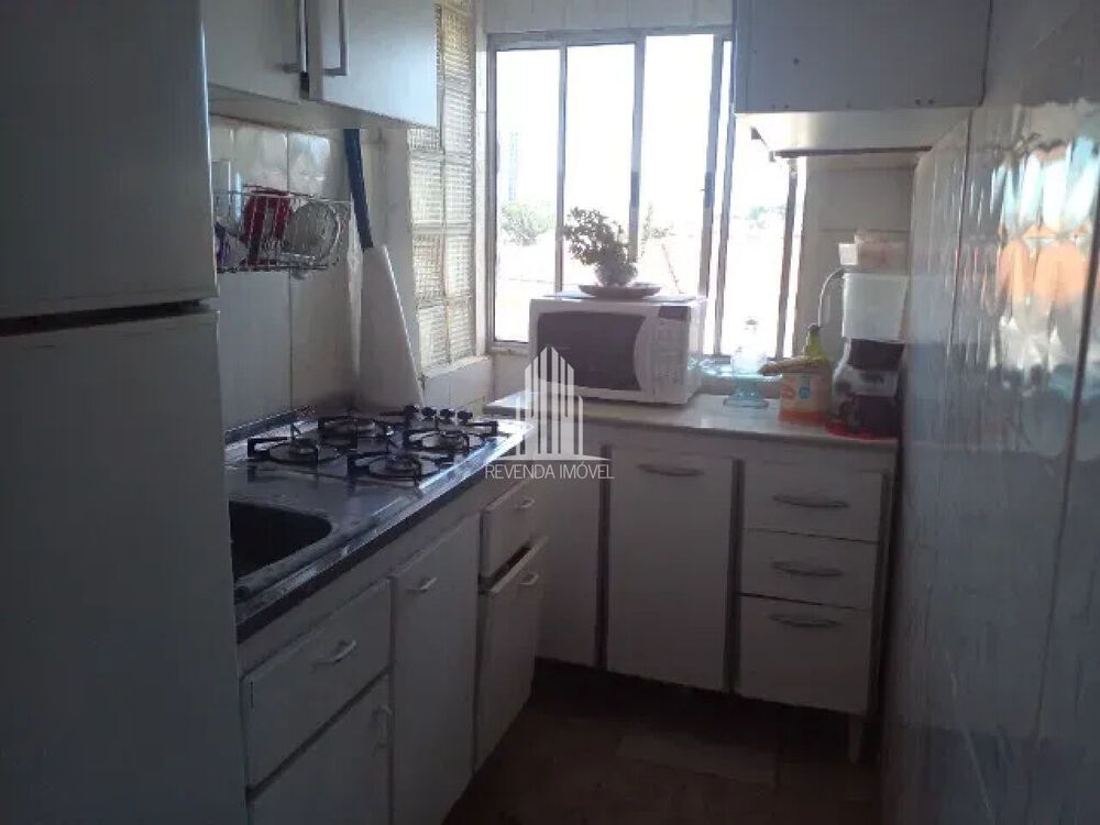 Casa à venda com 3 quartos, 158m² - Foto 1