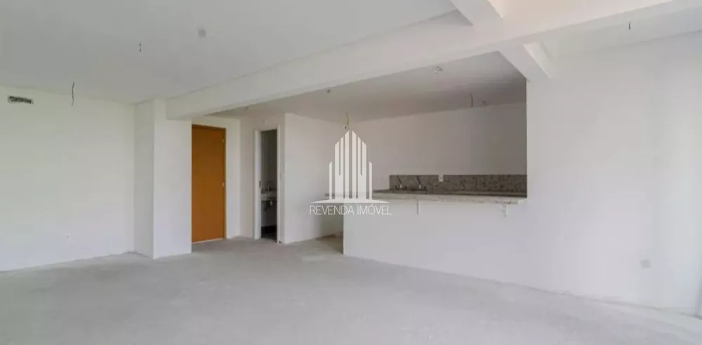 Apartamento à venda com 3 quartos, 242m² - Foto 3