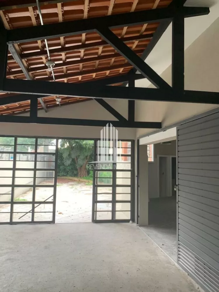 Casa Comercial à venda com 1 quarto, 100m² - Foto 2