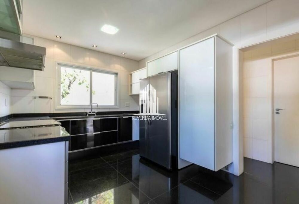 Casa à venda com 4 quartos, 813m² - Foto 11
