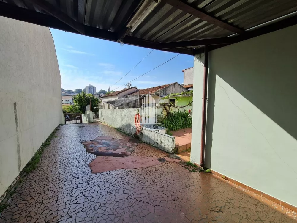 Casa à venda com 3 quartos, 550m² - Foto 2