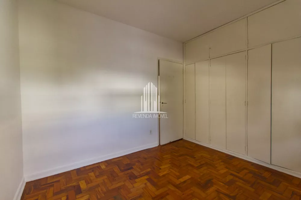 Apartamento à venda com 3 quartos, 117m² - Foto 4