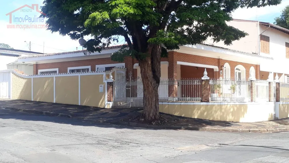 Casa, 3 quartos, 250 m² - Foto 1
